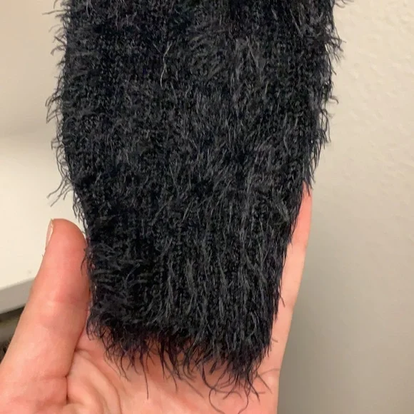 American Apparel Black Fuzzy Cropped Sweater 3/4 length sleeves - Picture 4 of 4